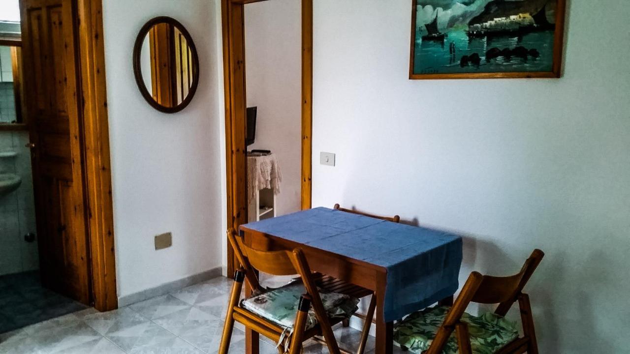 Appartamenti Luongo Forio  Luaran gambar
